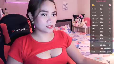 Snapshot of elleelle123 chatting on 05/31/26, 01:47 Ann online show from 05/31/26, 01:47