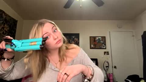 ellejess online show from 03/06/26, 04:47