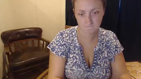 Snapshot of ellemermaid chatting on 09/14/25, 09:14 elle online show from 09/14/25, 09:14