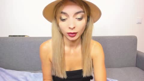 ellen_flow online show from 02/09/25, 12:17