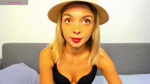 ellen_flow online show from 10/16/25, 10:00