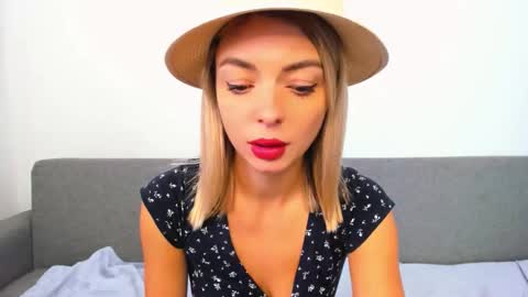 ellen_flow online show from 10/18/25, 01:12