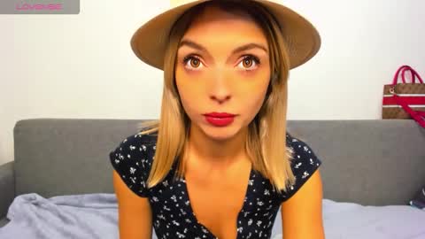 ellen_flow online show from 10/19/25, 06:30