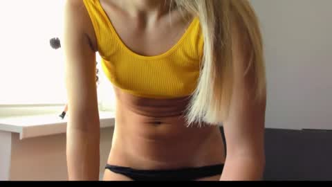 ellen_flow online show from 03/29/26, 01:55