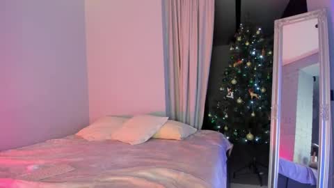 Ellen online show from 12/21/24, 06:12