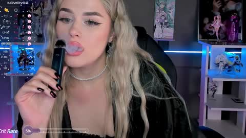 Snapshot of ellensoftt chatting on 01/14/25, 09:30 Maria online show from 01/14/25, 09:30