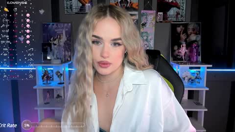 Snapshot of ellensoftt chatting on 01/19/25, 09:13 Maria online show from 01/19/25, 09:13