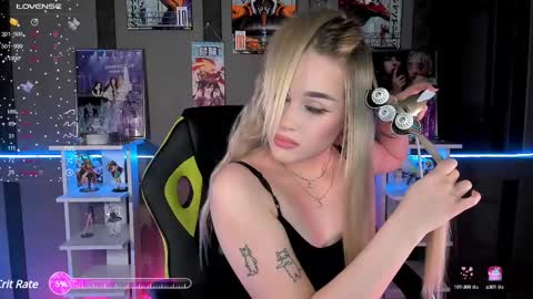 Snapshot of ellensoftt chatting on 03/04/25, 04:41 Maria online show from 03/04/25, 04:41