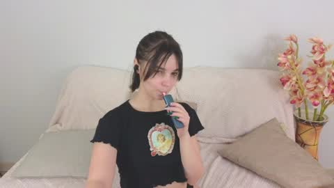 Ellie online show from 01/14/25, 08:41