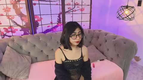 Ellie Bloom online show from 01/16/26, 07:07
