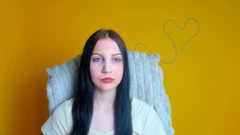ellie_esmi online show from 05/21/26, 11:28