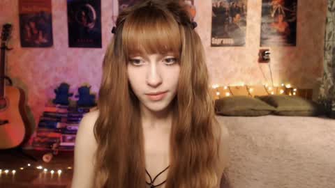 ellie_friendly online show from 12/26/24, 12:14