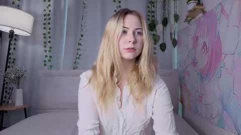 Ellie online show from 03/06/26, 08:11