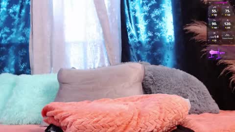 Ellie Ramos online show from 02/25/25, 04:53