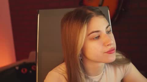 elliecutes online show from 02/22/25, 08:18