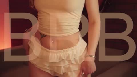 elliecutes online show from 11/29/25, 08:17