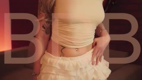 elliecutes online show from 12/23/25, 05:27