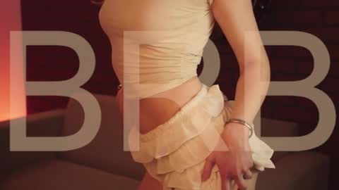 elliecutes online show from 04/06/26, 05:52