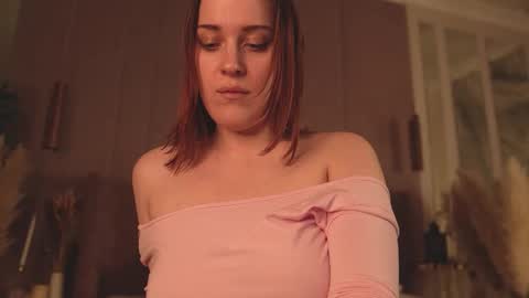 elliegarson__ online show from 03/04/26, 06:36