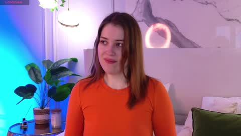 Snapshot of elliegarson__ chatting on 05/01/26, 05:06 elliegarson__ online show from 05/01/26, 05:06