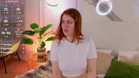 Snapshot of elliegarson__ chatting on 05/31/26, 06:09 elliegarson__ online show from 05/31/26, 06:09