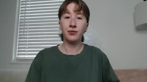 Ellie Rowyn online show from 09/15/25, 10:43