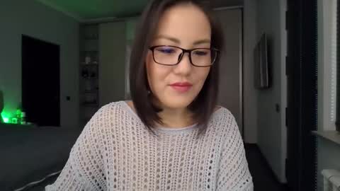 elliesoft online show from 09/24/25, 07:44