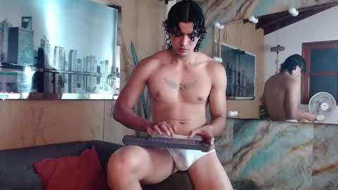 Elloit Colton online show from 11/26/25, 09:16