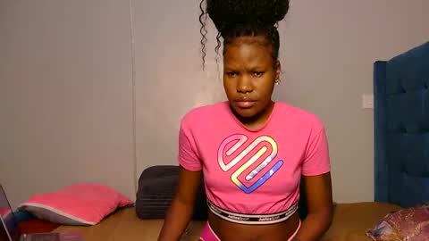 elllanna online show from 04/07/26, 08:59