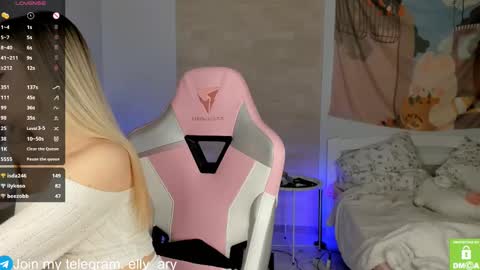 Snapshot of elly_ary chatting on 02/09/25, 09:39 elly_ary online show from 02/09/25, 09:39