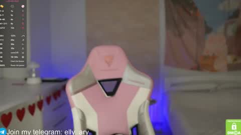 Snapshot of elly_ary chatting on 03/11/25, 06:08 elly_ary online show from 03/11/25, 06:08