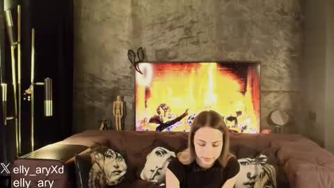 Snapshot of elly_ary chatting on 02/05/26, 09:30 elly_ary online show from 02/05/26, 09:30