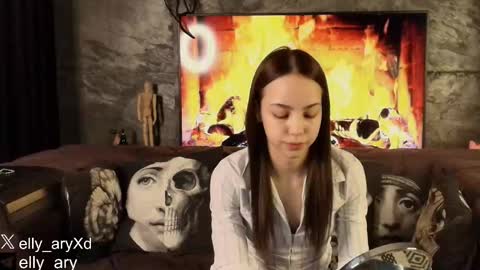 Snapshot of elly_ary chatting on 02/27/26, 08:20 elly_ary online show from 02/27/26, 08:20