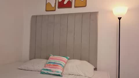 Snapshot of elly_g chatting on 02/10/26, 02:15 elly online show from 02/10/26, 02:15