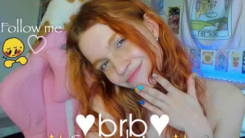 Snapshot of elly_milas chatting on 10/12/25, 07:40 Elly     Fansly  online show from 10/12/25, 07:40