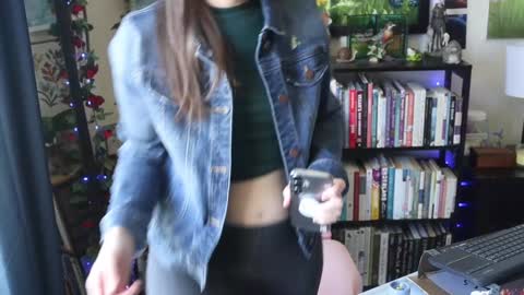 Elly Naomi online show from 03/27/26, 04:51