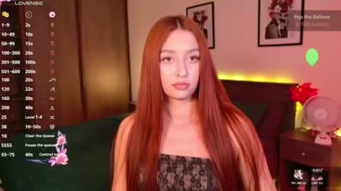 Snapshot of ellypeach chatting on 06/18/26, 11:58 EllyPeach online show from 06/18/26, 11:58