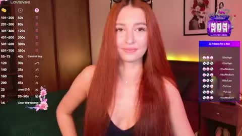 Snapshot of ellypeach chatting on 07/01/26, 11:45 EllyPeach online show from 07/01/26, 11:45