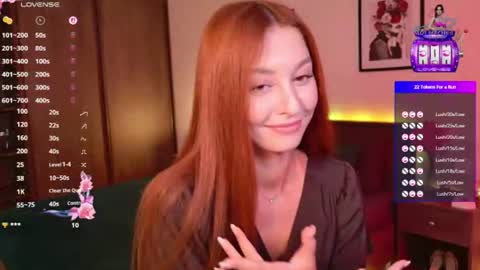 Snapshot of ellypeach chatting on 08/05/26, 11:24 EllyPeach online show from 08/05/26, 11:24