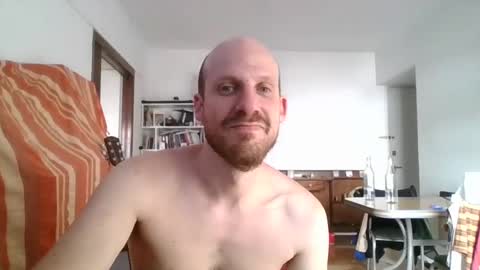 Mati Restrepo online show from 12/31/24, 12:04