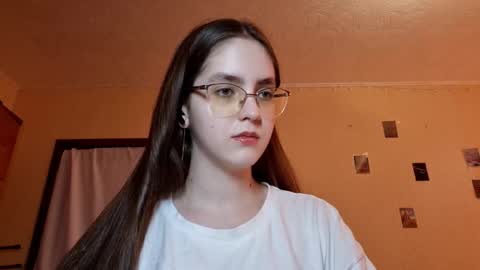 Kate online show from 03/01/26, 12:18