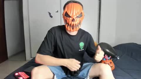 elnenedearg online show from 10/27/25, 01:53