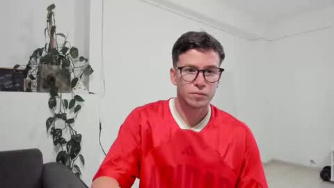 elnenedearg online show from 04/03/26, 01:58