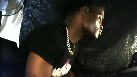 EL NIIGGGAA  21                                                                  EL NIGGA  21 online show from 12/23/24, 04:22