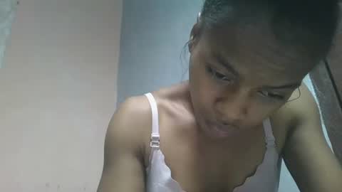 Snapshot of elodie228680 chatting on 05/02/26, 03:22 elodie228680 online show from 05/02/26, 03:22