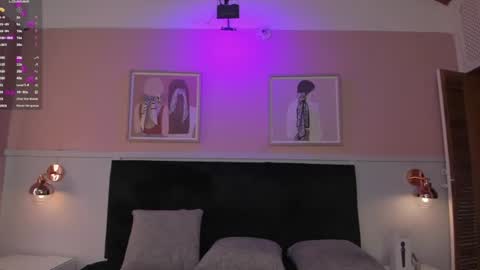 Elodie  online show from 07/17/26, 12:23