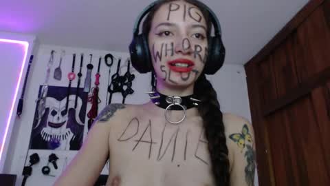 Chelsea  Please help me to reach 100 thumbs up online show from 01/07/25, 05:54