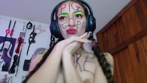 Chelsea  Please help me to reach 100 thumbs up online show from 02/15/25, 11:03