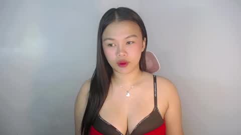 eloise_xpress online show from 05/20/26, 03:24