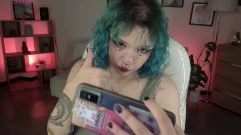 Eloise  . online show from 01/14/26, 05:02